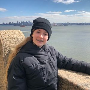 Meet your Posher, Kara